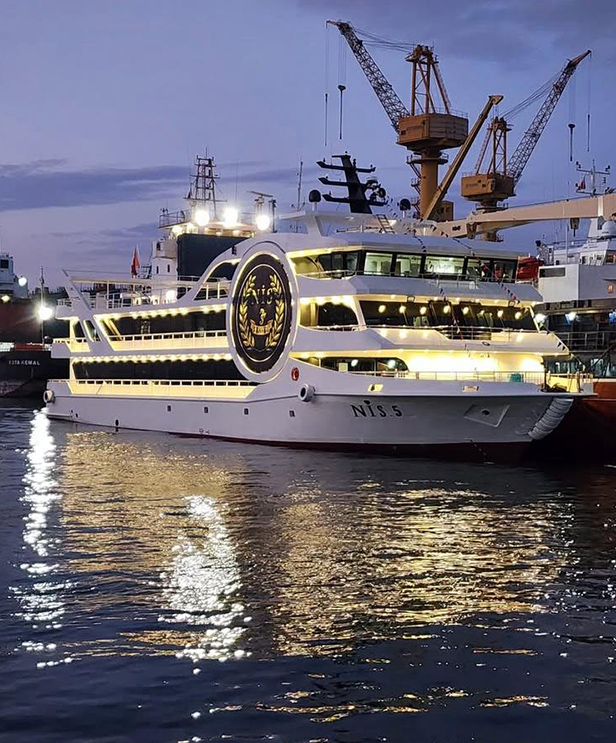 Yakamoz Boğaz Turu 2026 Yılbaşı Programı